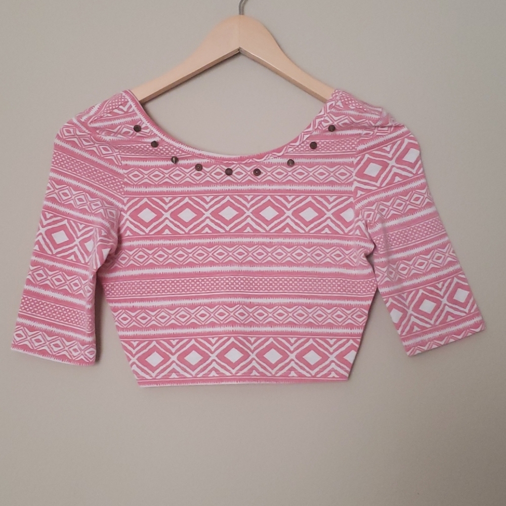 Coral pink crop top